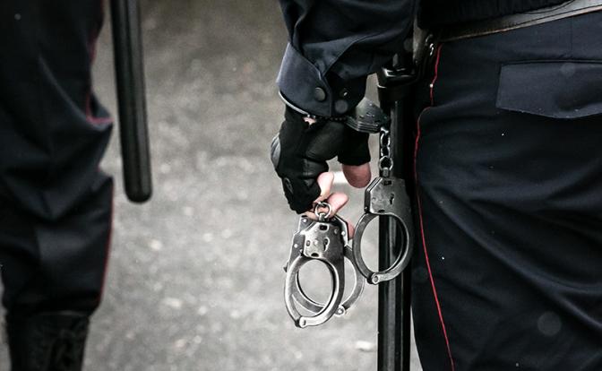 Житель Петербурга задержан в аэропорту Тюмени за посты о русских