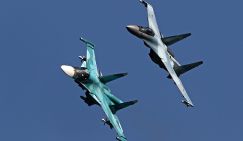 Русским «сушкам» боя с F-16 теперь не избежать: Су-35С и Су-34 начали работать в паре