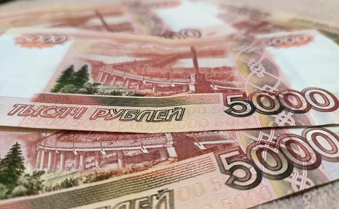 Жительница Петербурга лишилась 8 млн руб., отдав их «сотрудникам ФСБ»