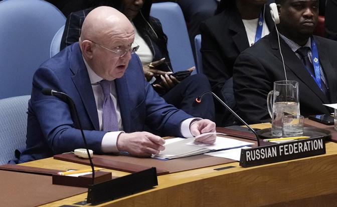 На фото: постоянный представитель РФ при ООН Василий Небензя на заседании Совета Безопасности ООН