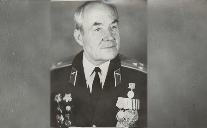 На фото: полковник Роман Гончар. Это он держал устойчивую связь во время визита в СССР личного представителя президента США Гарри Гопкинса