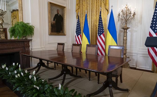 Зеленский: США и Украина могут сегодня подписать меморандум по соглашению о недрах
