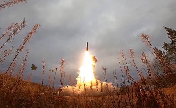 Полковник Матвийчук назвал возможные цели для удара возмездия «Орешником»