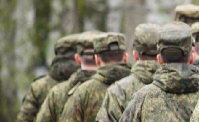 "Кто вам дал такие полномочия?": уральский боец СВО осудил свердловских солдат за "принуждение к патриотизму"