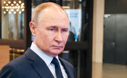 Стало известно, планирует ли Путин ехать на похороны папы римского