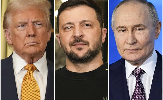 а комбинированном снимке: президент США Дональд Трамп, президент Украины Владимир Зеленский и президент России Владимир Путин (слева направо, архивные фото)