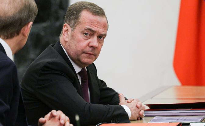 На фото: заместитель председателя Совета безопасности РФ Дмитрий Медведев