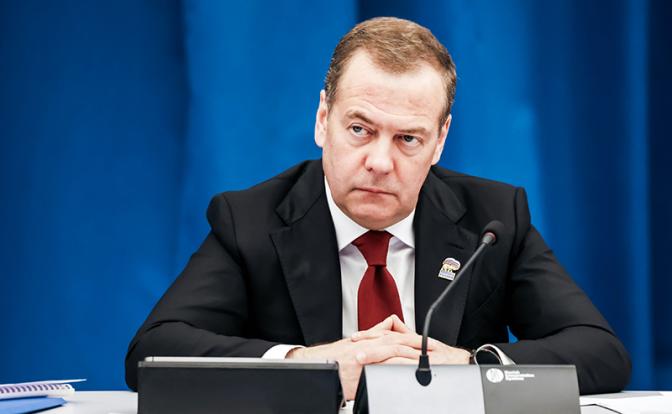 На фото: заместитель председателя Совета безопасности РФ Дмитрий Медведев
