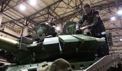 «Ветеран труда»: Урал взывает к справедливости для "оборонки", когда это звание дают