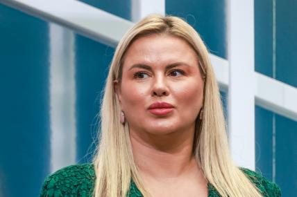 На фото: певица Анна Семенович