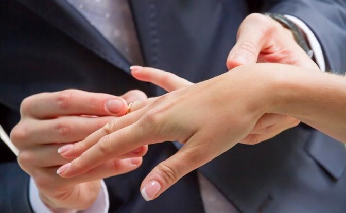 Необычный ажиотаж в челябинских ЗАГСах: все дело в красивой дате