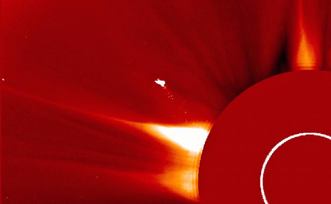 Изображения, полученные LASCO? используются для характеристики нагрева солнечной короны и переходных событий, включая корональные выбросы массы, а также для наблюдения за воздействием короны на солнечный ветер.