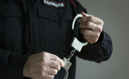 "На почве недосыпа": Таксист и примерный семьянин арестован по обвинению в убийстве девушки в Челябинске