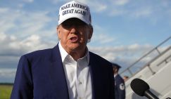 Трамп заявил, что Путин «играет с огнём»