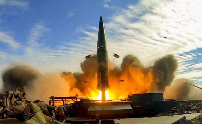 Эксперт предрек Киеву жесткий ответ за атаку дронами на Россию