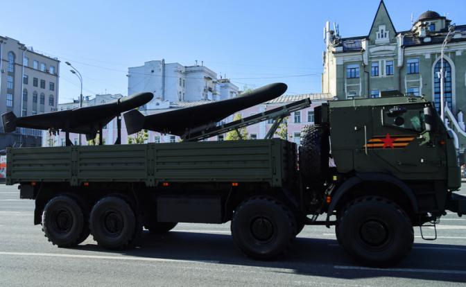 На фото: беспилотные летательные аппараты "Герань-2".