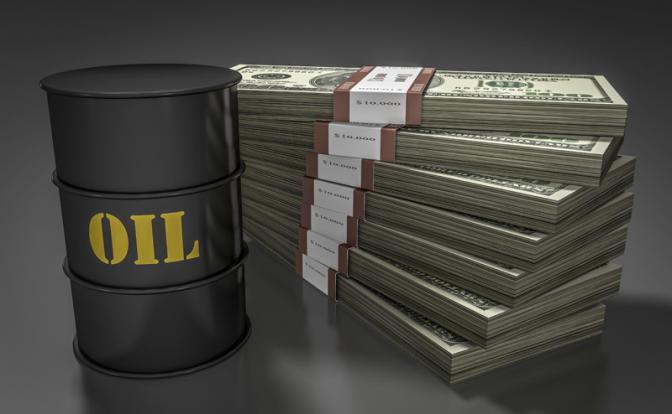 Новости рынка: курс доллара снижается, нефть растет в цене
