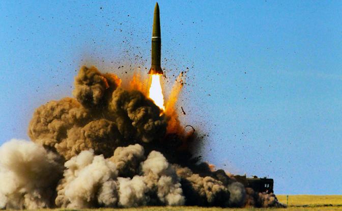 Тактика удара возмездия: «Орешнику" дорогу к Киеву к "часу Ч" уже расчищают «Искандеры» и «Калибры»