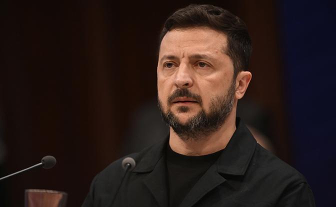 На фото: президент Украины  Владимир Зеленский