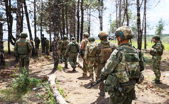 Reuters: 13 дивизий русских, усиленных северными корейцами, начнут наступление на трех направлениях
