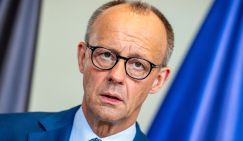Давно Берлин не бомбили: Мерц почувствовал себя новым фюрером и отдал Бундесверу команду «В ружье!»