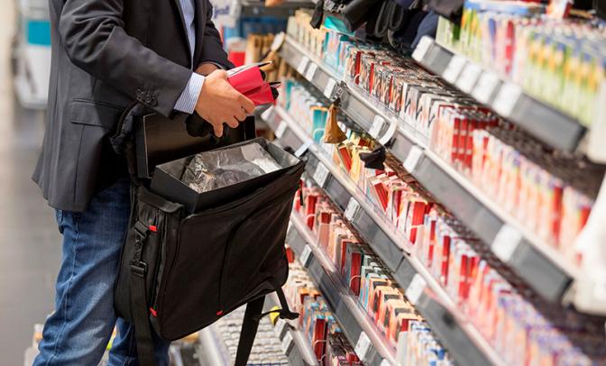 Война в магазинах: финны крадут продукты от ненависти к России