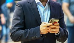 Кому выгодно ограничивать и запрещать иностранные соцсети