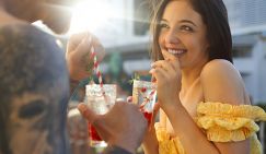 Кандидат медицинских наук назвала самые опасные напитки в жару