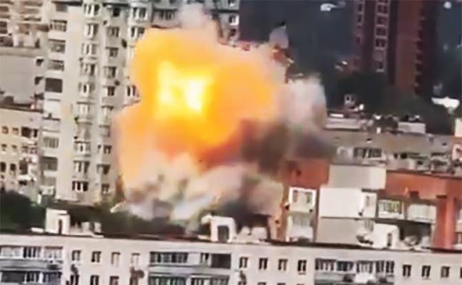 Сильный взрыв произошел в центре Ростова-на-Дону — в регионе объявлена тревога