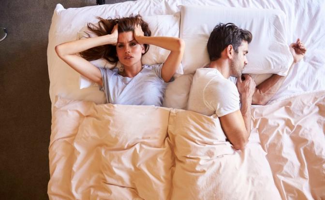 Названо сразу четыре способа избавиться от храпа