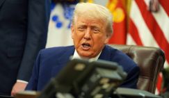 Понедельник начинается в субботу: Трамп после Аляски вызвал 18 августа Зеленского в Вашингтон