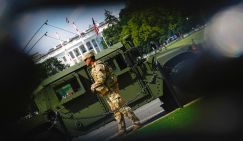 «Гвардейцы Трампа» готовятся дать бой полиции США