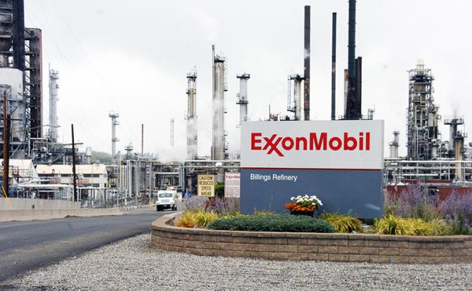 Трампа не слушайте – мировую политику делают Exxon и Роснефть