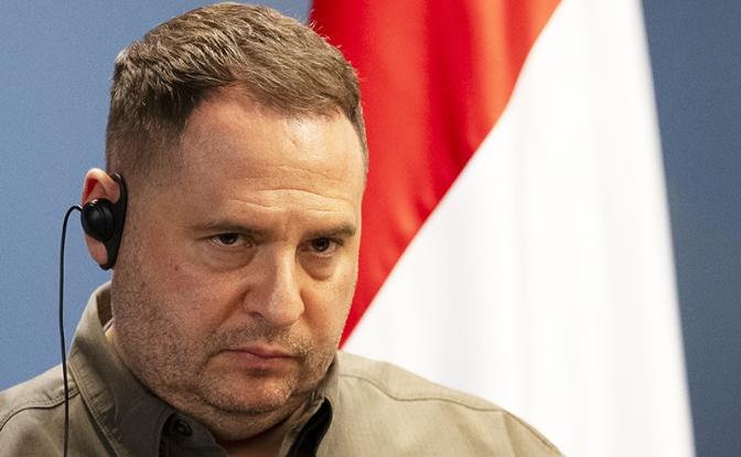 На фото: глава офиса президента Украины Андрей Ермак