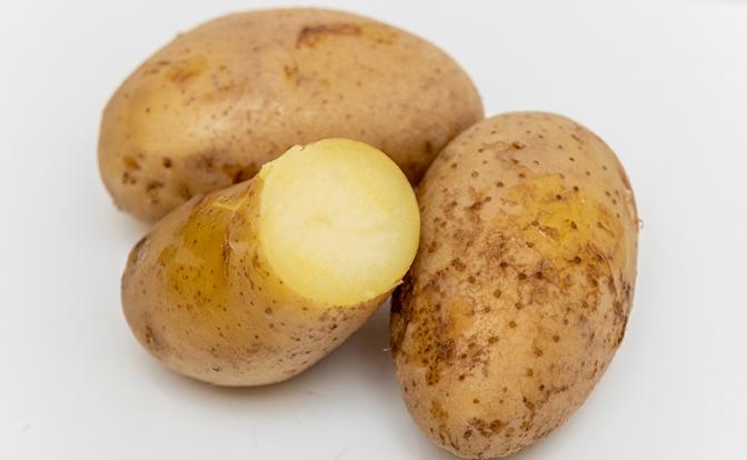 Картофель в мундире оказался полезнее чищенного