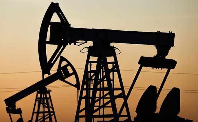 Япония решила снизить порог цен на импорт русской нефти