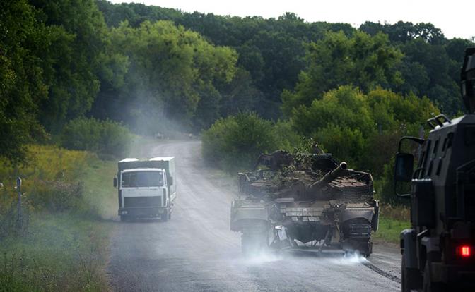 На фото: передвижение военной техники Украины.