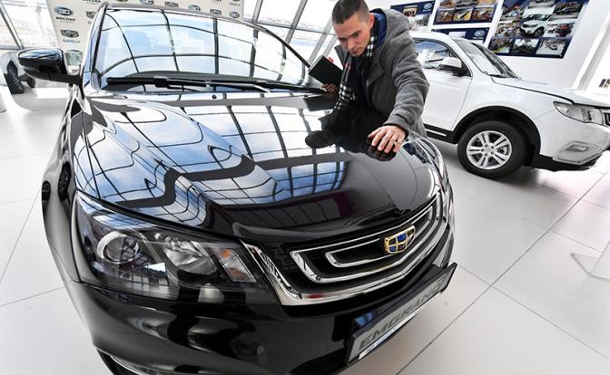 «Джили-моторс» объявил об отзыве в РФ почти 18 тысяч Geely Emgrand