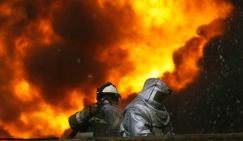 Ночной кошмар на Украине: Ярко горело везде – зато Харьков утонул во мраке