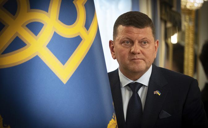 На фото: посол Украины в Лондоне Валерий Залужный