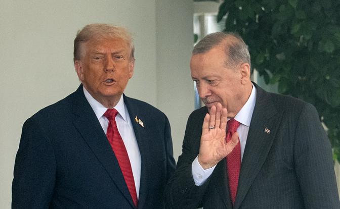 На фото: президент США Дональд Трамп и президент Турции Реджеп Эрдоган