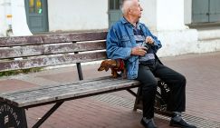 Лет до ста расти нам до пенсии