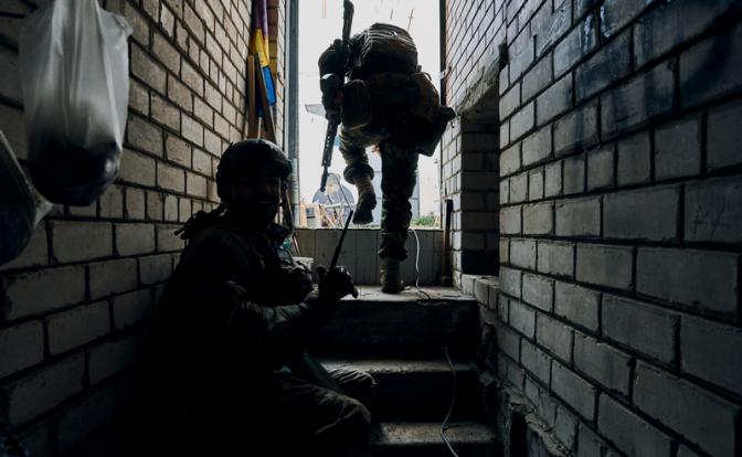 Осада Купянска: «Кара-Даг» еще дерется, колумбийские наемники умоляют свое правительство их спасти от «злых русских»