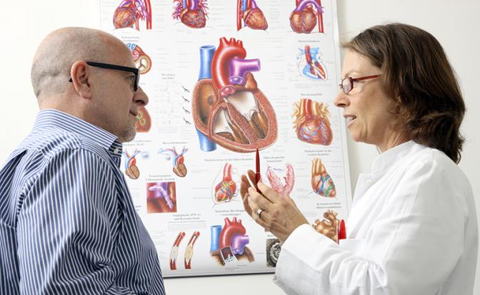Врач-кардиолог назвала неочевидные симптомы заболеваний сердца