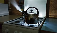 Ревнивица до смерти обварила кипятком соперницу в пермском селе