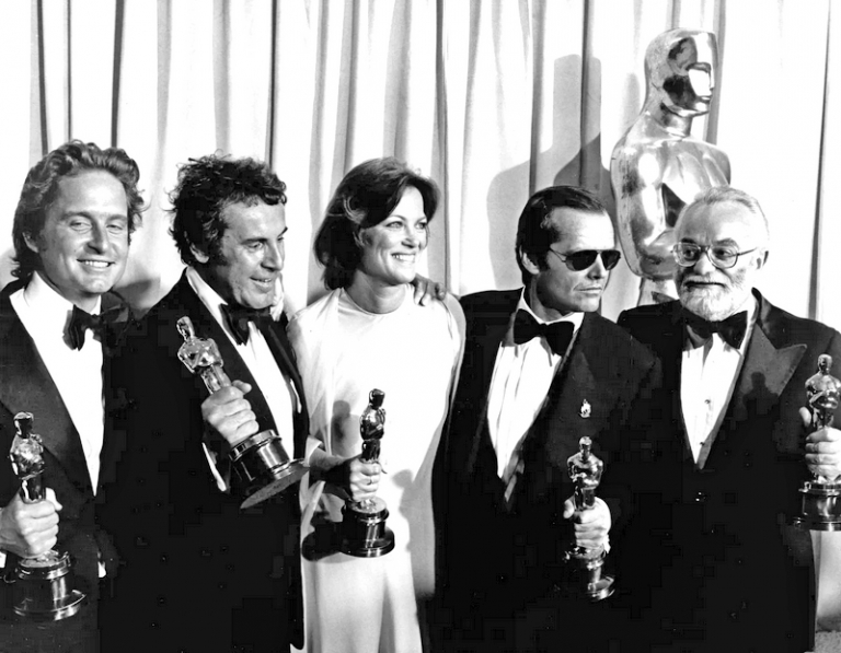Фильм «Пролетая над гнездом кукушки» получил 5 премий «Оскар» в 1976 году, включая награды за Лучший фильм, Лучшую мужскую роль (Джек Николсон), Лучшую женскую роль (Луиза Флетчер), Лучшего режиссера (Милош Форман) и Лучший адаптированный сценарий. Всего фильм был номинирован в 9 категориях.