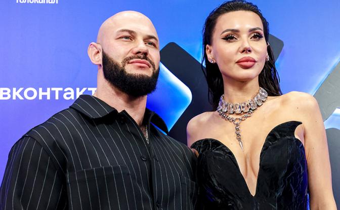 На фото: рэпер Джиган (Денис Устименко-Вейнштеин) и его супруга Оксана Самойлова.