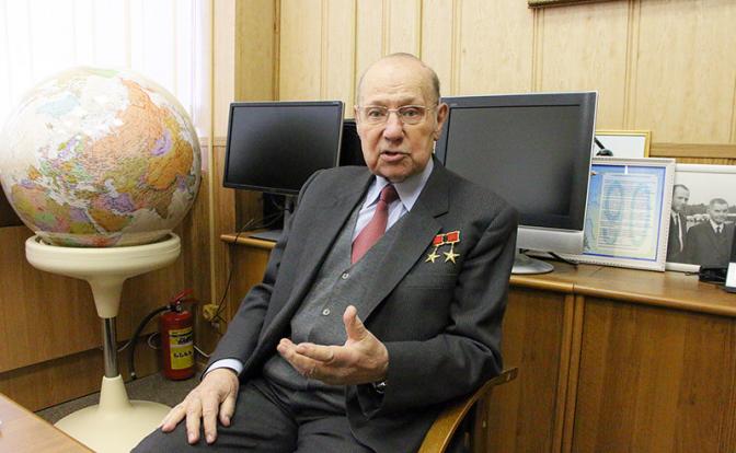 Из плеяды великих авиаконструкторов: Сегодня отмечается 100 лет со дня рождения Генриха Новожилова