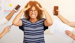 Выяснилось, сколько россиян ощущают рост стресса от работы