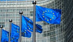 Россия может забрать у американских инвестфондов на Мосбирже намного больше денег, чем ЕС хочет своровать